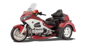 112Aftermarket-Motor Trike Gold Wing-620x320